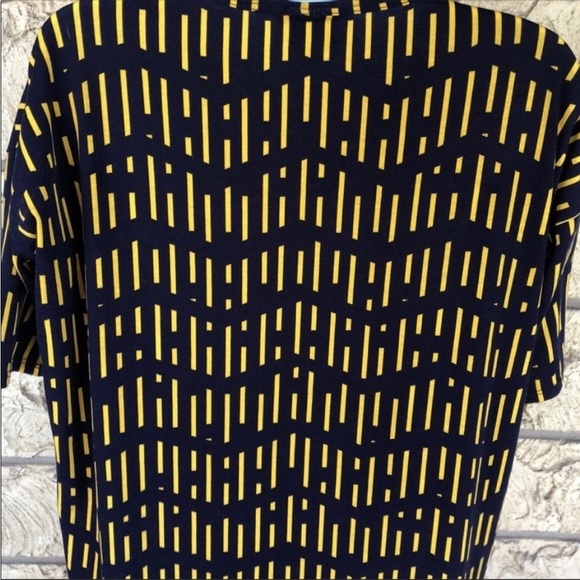 LulaRoe Tunic To blue Yellow Size XXS oversize - Picture 6 of 11